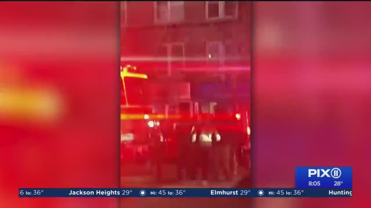 2 firefighters injured in Brooklyn bike store fire: officials - YouTube