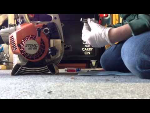 Servicing STIHL BG 55 part two - YouTube