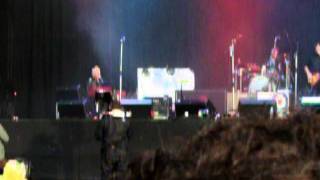 Paul Weller - Broken Stones - Live @ Hyde Park 23rd June 2011