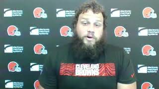Browns coach, teammates express confidence in RG Wyatt Teller