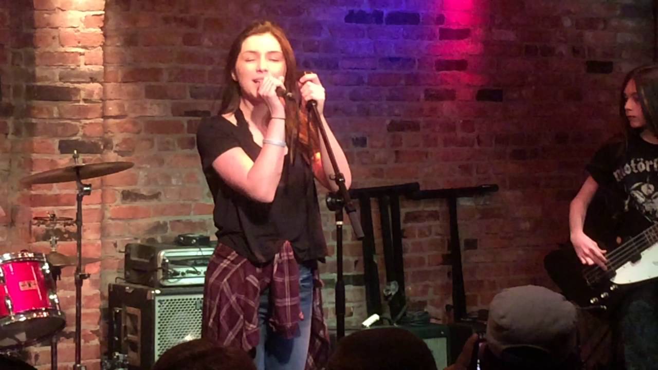 Giffords Lane sneak peek showcase at The Bitter End N.Y.C. 5/1/16 YouTube