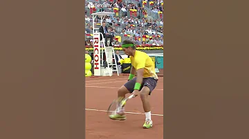 Magical Rafa Nadal Tweener 