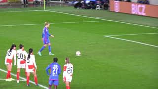 Ada Hegerberg penalty - SK Slavia Praha - Olympique Lyon Féminin (OL)