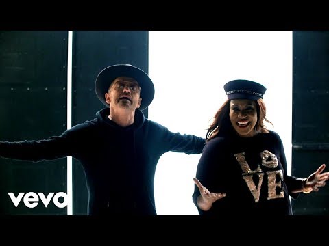 Mandisa - Bleed The Same ft. TobyMac, Kirk Franklin