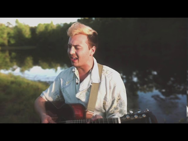 Daddy's Beemer - Somewhere Warm (Acoustic) adlı videoyu YouTube'da izle Daddy's Beemer - Somewhere Warm (Acoustic) adlı videoyu YouTube'da izle