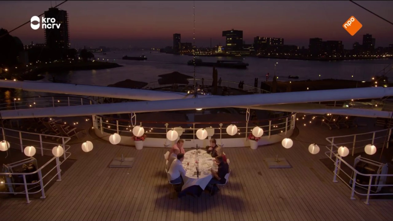 Boer zoekt vrouw, lampionnen en prikkabels