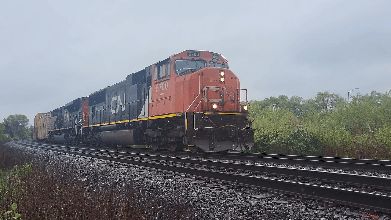 Inspection Boxcar! CN Z148 - 5700E at Burlington West - May 21, 2025