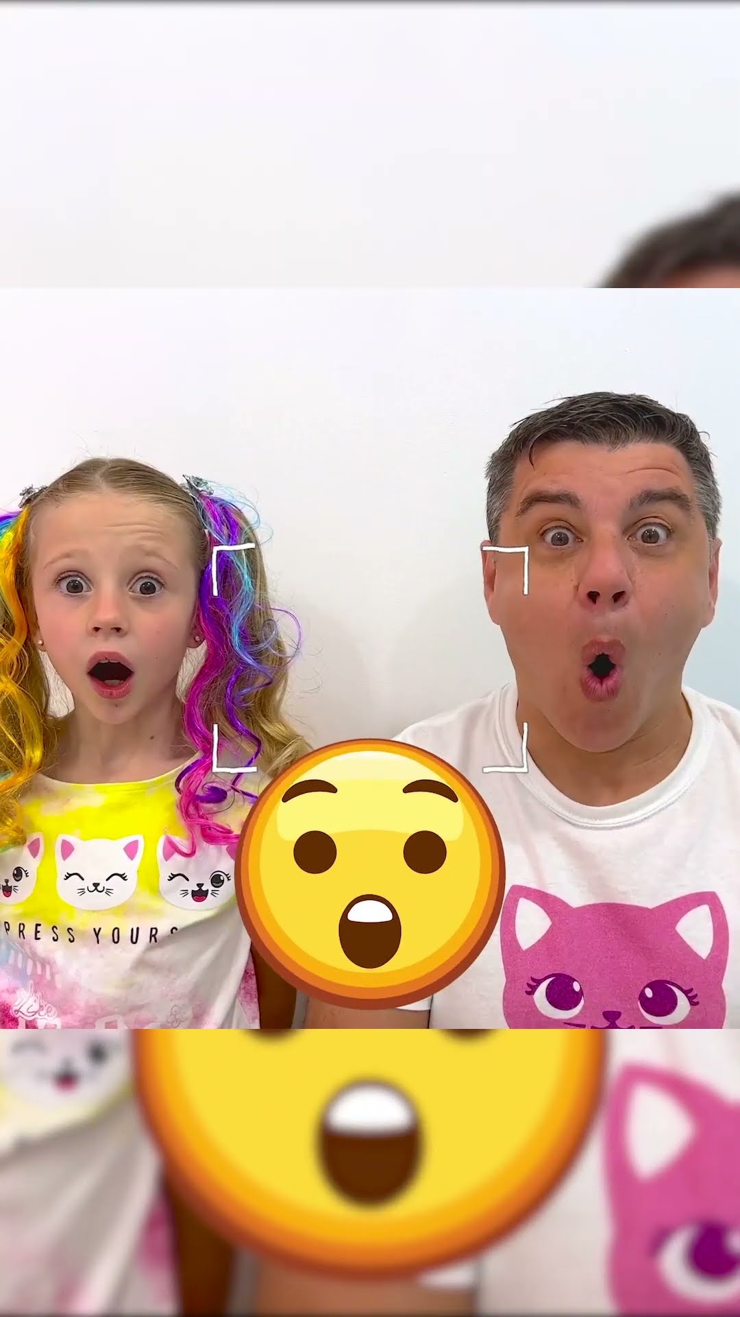 Nastya và bố làm mặt như biểu tượng cảm xúc. Emoji challenge  #shorts