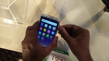 Oppo F5: How to insert SIM card and MicroSD card