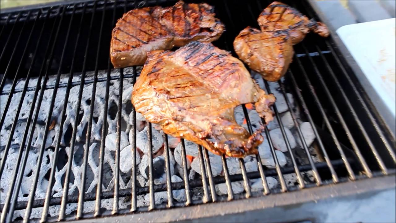 Burgundy & Pepper, Sirloin Steak Cook - YouTube