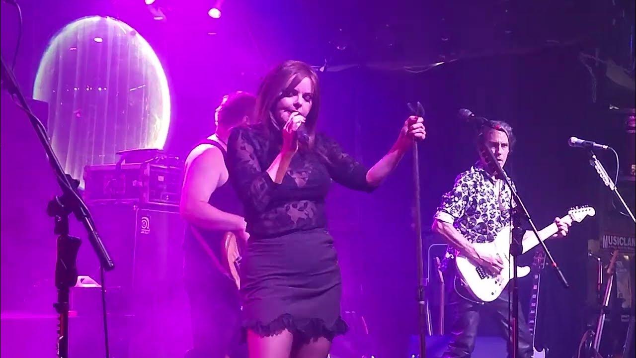 Divinyls - Pleasure And Pain - By Essential Divinyls - Musicland Melbourne Divinyls - Pleasure And Pain - By Essential Divinyls - Musicland Melbourne