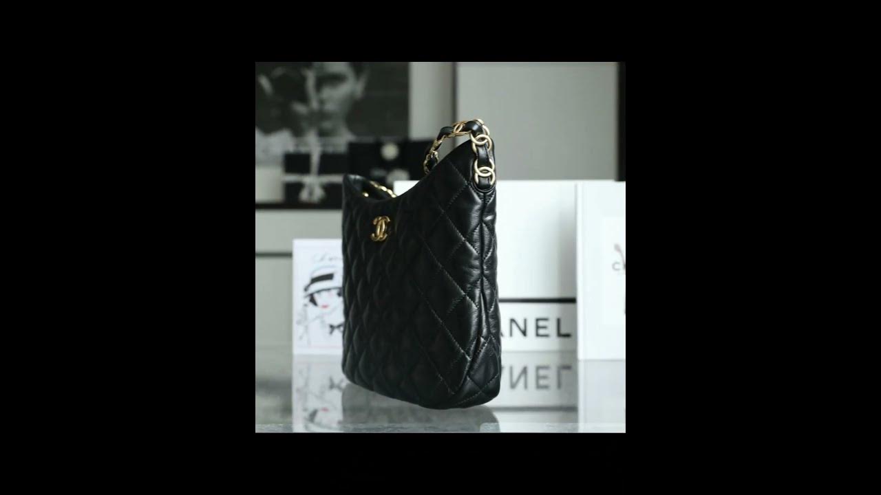 Chanel Hobo Bag: The Exquisite Combination of Fashion and