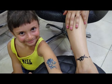 Video: Kızlar Için Suluboya Dövmeler: Dövme Fotoğrafları Ve Açıklamaları