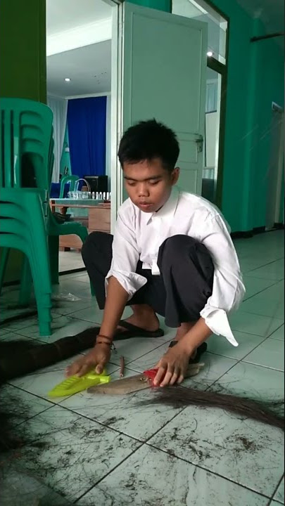 disabilitas mandiri, bahan bahan untuk membuat sapu ijuk #inklusidigitalbaktiparadifa2022