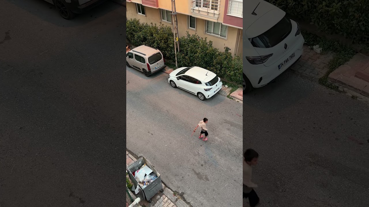 BİRİNE EŞYANI VERDİKTEN SONRA DEĞERE BİNMESİ 🤣 #komedi