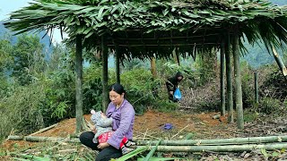 Full Video: Homeless mother and daughter build a bamboo house \& Get help from good people