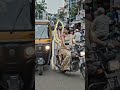 ஒரு கர்ப்பிணி பெண் பைக்கில் போகும் போது வண்டி நின்றது முருகன் உதவுகிறார்🙏🦚❤️#முருகன் #பக்தி #முருகா