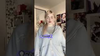 я только щас поняла что Викуши нет в пин одно видео и всо 😍🤧
