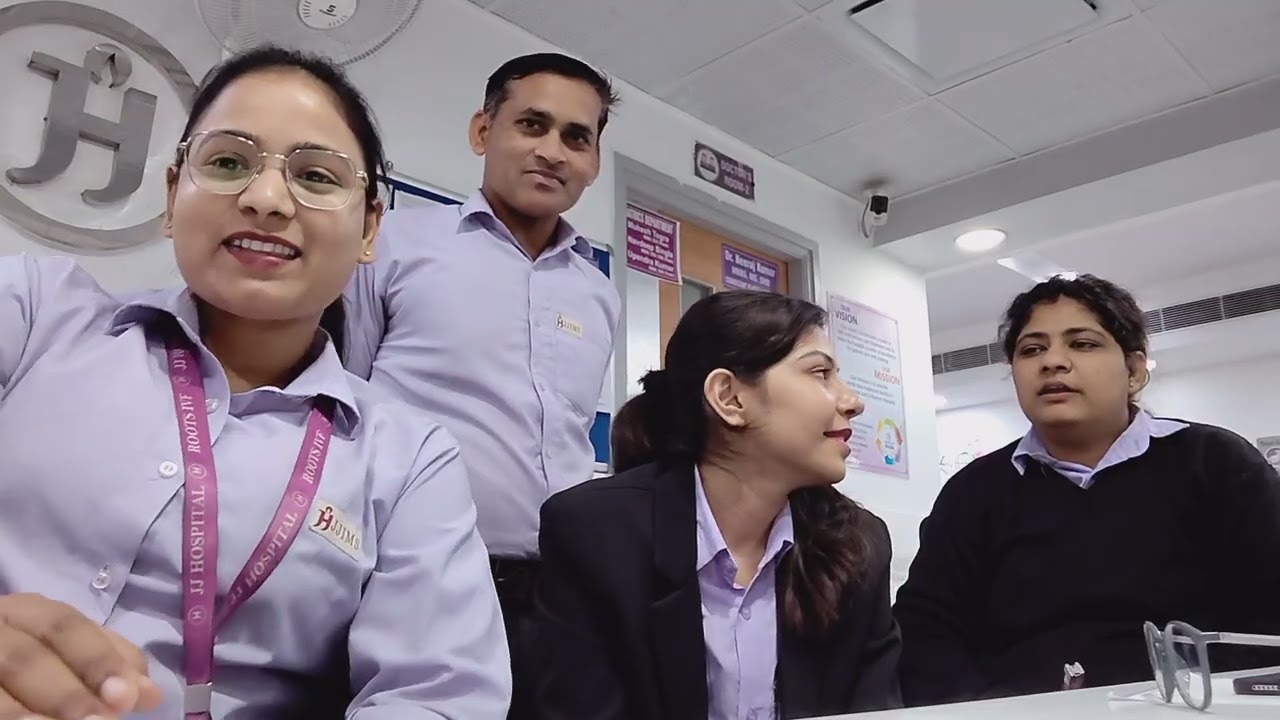 Hello gys my new Chanel and new vlog day one with friends