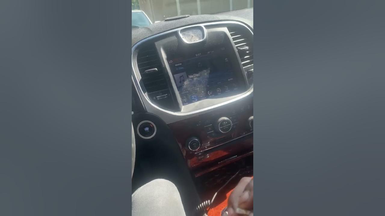 Chrysler 300 no sound radio - YouTube
