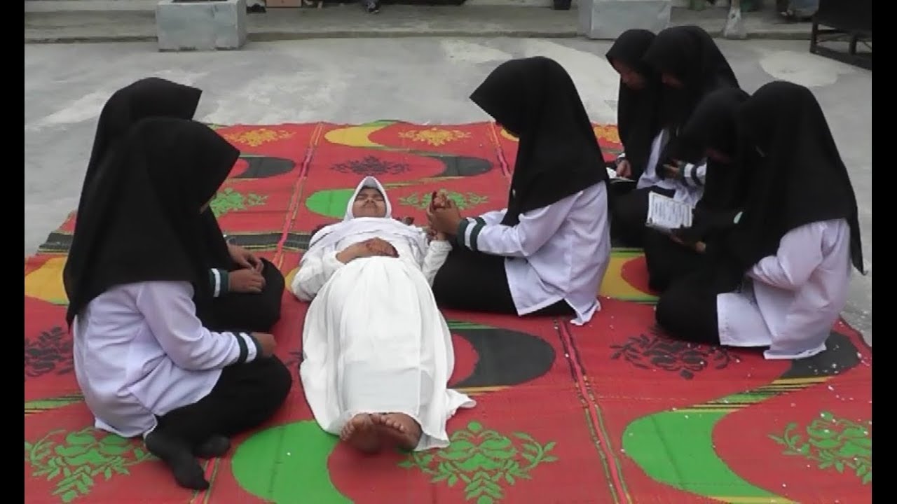 Nyaris Pingsan Masal, Penampilan Drama Puisi Siswa MAN 1 Kerinci Bikin Haru.