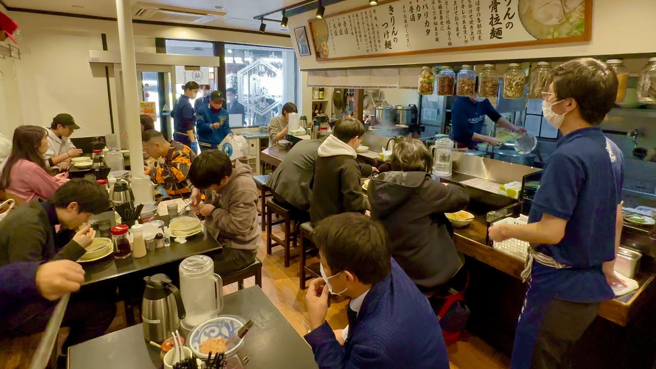 開業3年で人気店！ラーメン激戦区の博多で行列を作る新進気鋭の激うまラーメン店｜福岡 グルメ ラーメン ランチ