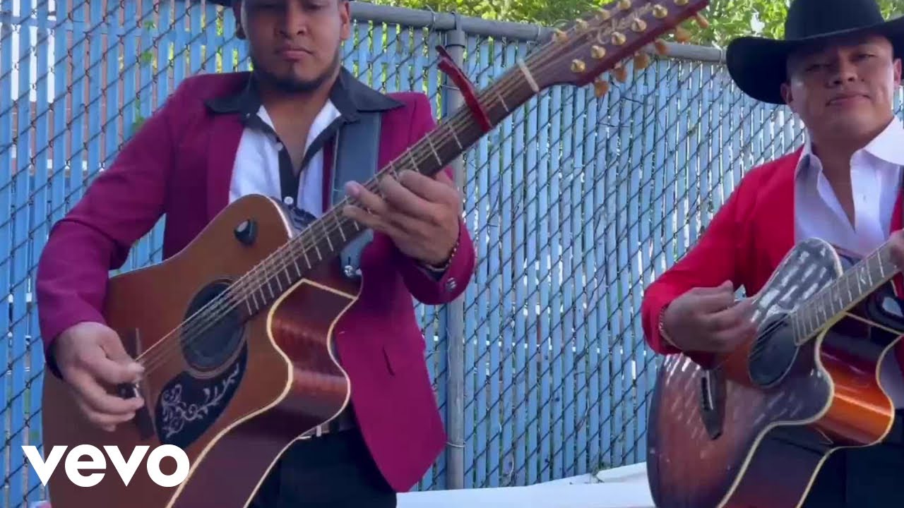 Aleymi funez y sus compás oficial - Corrido de el flaco