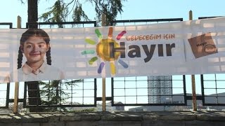 Turkey's opposition takes 'No' campaign to Erdogan stronghold