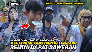 KEHADIRAN FANS DARI PALEMBANG LANGSUNG MEMBERI SAWERAN KE IRAMA DOPANG LAGU HADIRMU BAGAI MIMPI