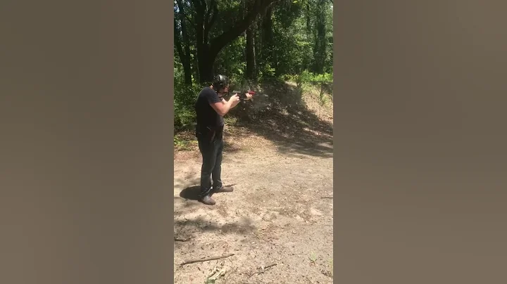 AKV out of battery detonation