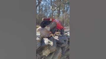 Rc4wd tf2 marlin scale rc crawler blooper crash fail #rccar #rc4wd #rccrawler #tf2 #blooper #shorts