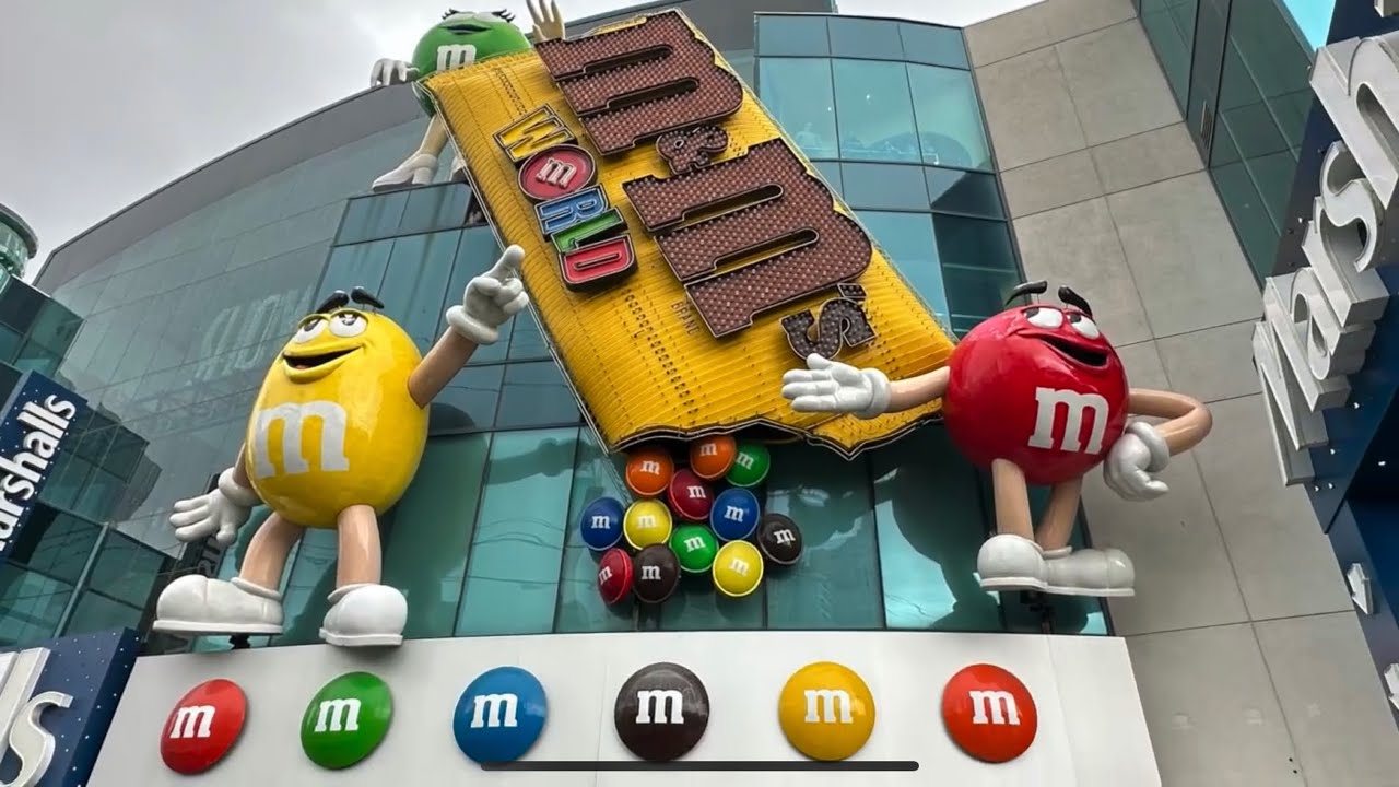 M&amp;M's World Las Vegas - YouTube