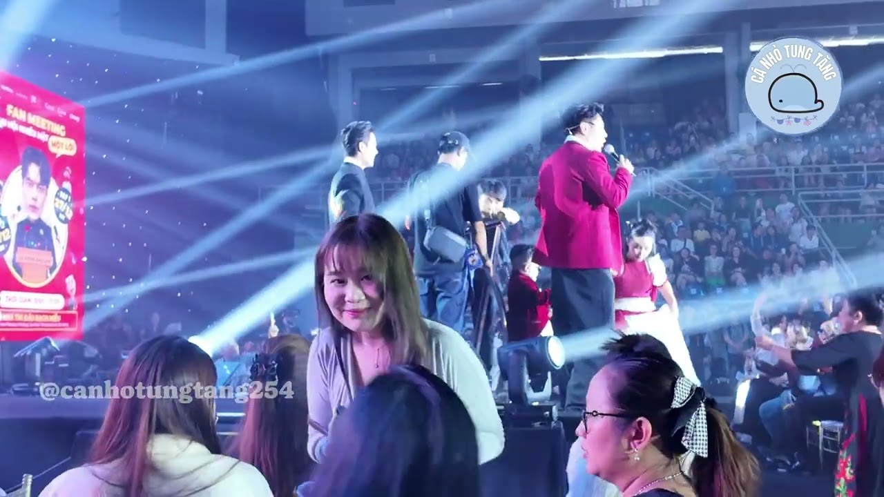 MỞ MÀN FANMEETING 