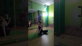 Йога в 💚 зале