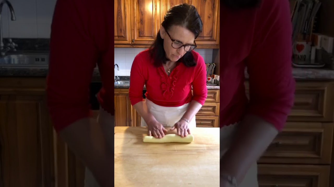 Preparazione dei fusilli Cilentani
