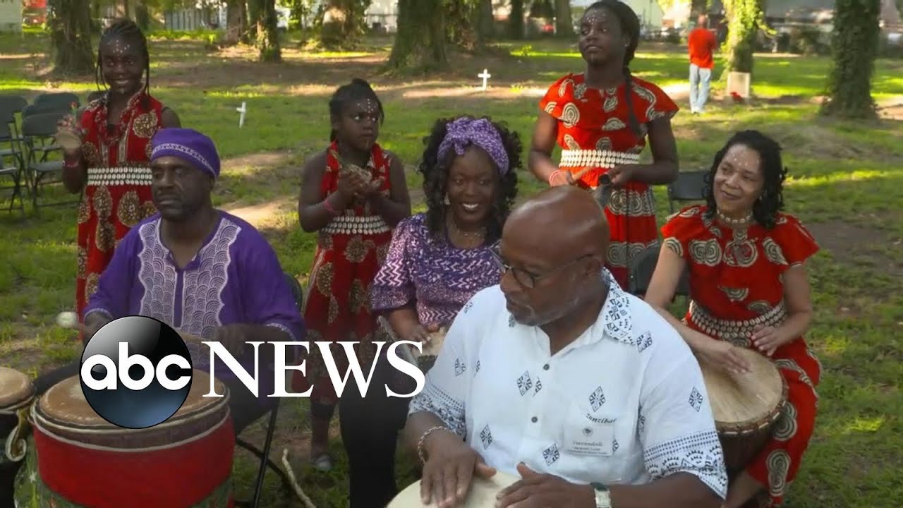 Descendants reflect on painful past of slavery on the 400th anniversary