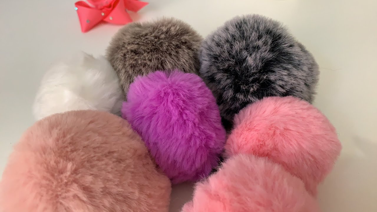 Como fazer pompons de pelúcia
