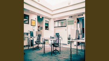 High Class Backdrops for Empty Workspaces