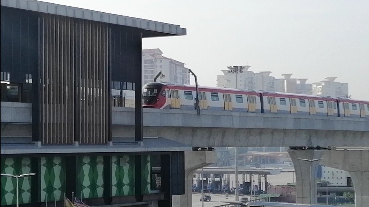 MRT 2 (Putrajaya - PY - line) [Trains stop around the station] Mix ...