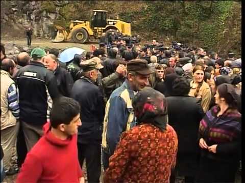 დაპირისპირება ხულოში