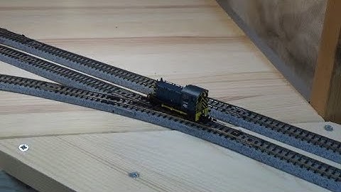 Graham Farish Class 04 DCC with Digitrax DZ125 Decoder