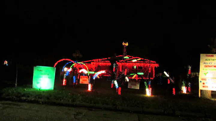 Christmas lights in Austintown