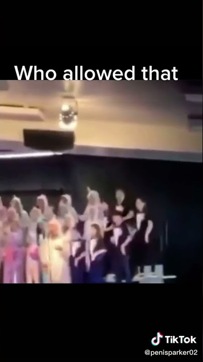 kids sing nae nigga nae nae nigga on stage