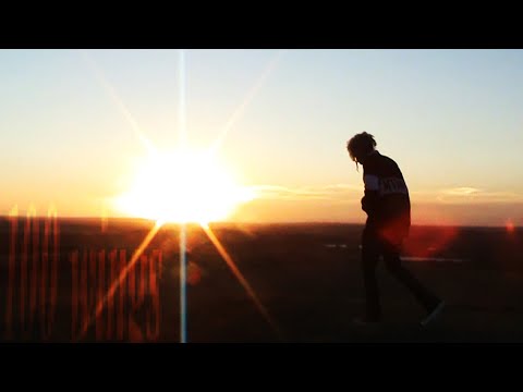 100 wings [prod. PINE*]
