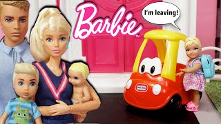 Barbie Baby Doll Runs Away!  Barbie & Ken Family Story