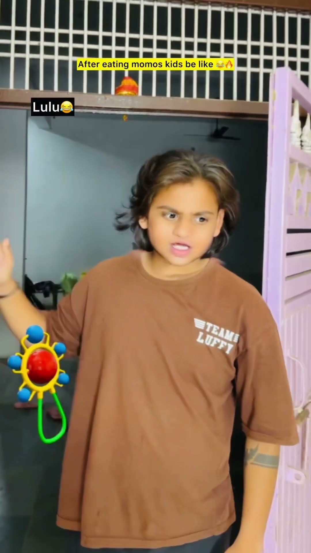After eating momos kids be like ??| indian family #shorts #indian #chotabhai #chaman #relatable