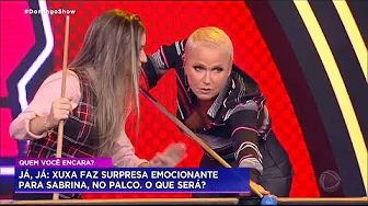 Xuxa encara desafio para casal ter lua de mel dos sonhos no "Quem Você Encara?"
