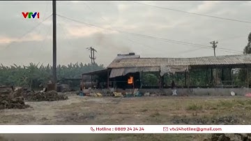 Bãi rác giữa khu dân cư gây khói bụi nghiêm trọng | VTV24