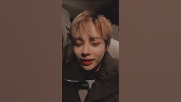 Hanbin dỗi khi bị fan hỏi đang buồn ngủ à =)))))))