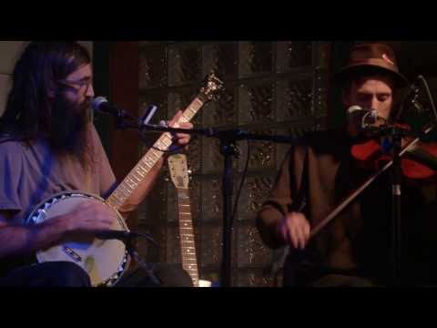 Mumblin' Drew & Kyle Ollah - Sail Away Ladies